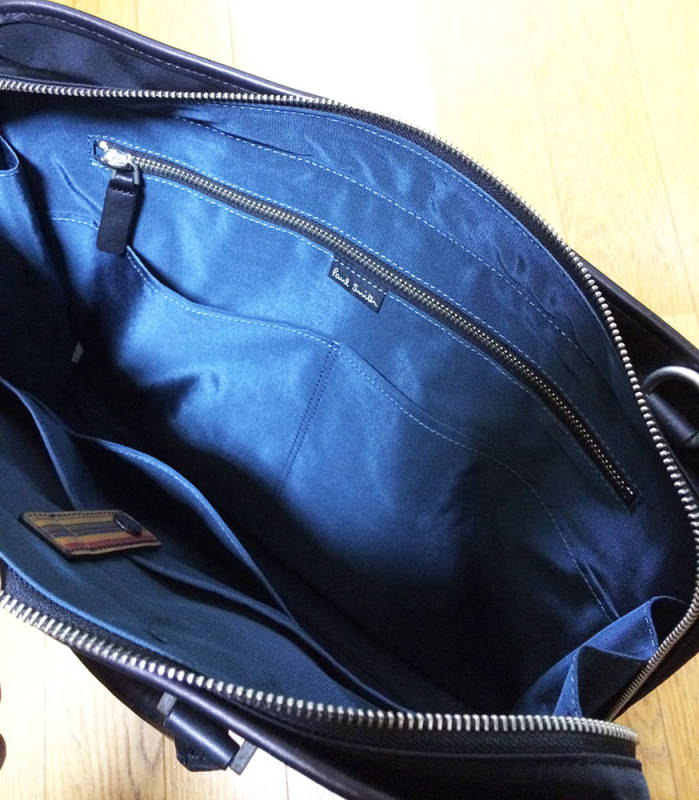 Paul Smith SIGNATURE RANGE BRIEF CASE  中身1