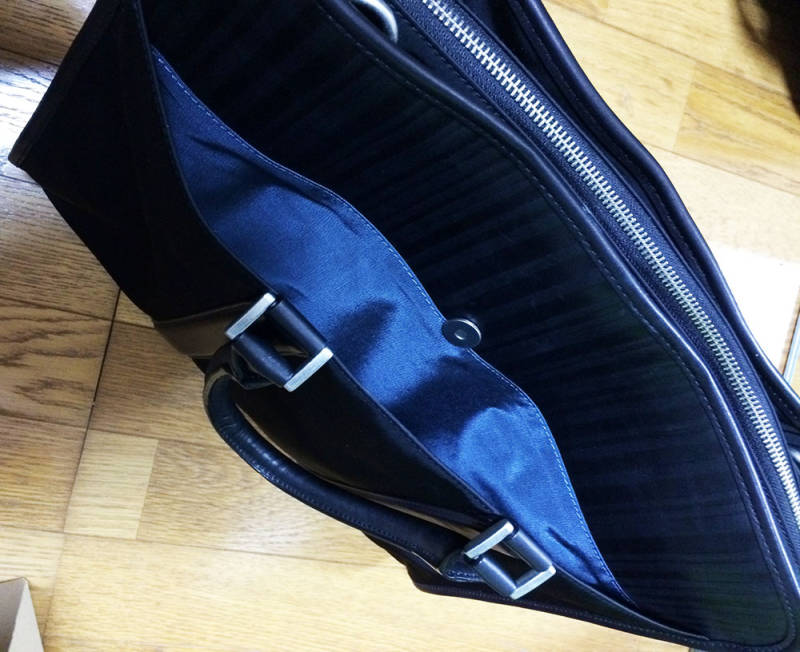 Paul Smith SIGNATURE RANGE BRIEF CASE  サイドポケット