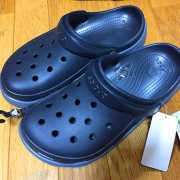 crocs duet sport clog 全体図