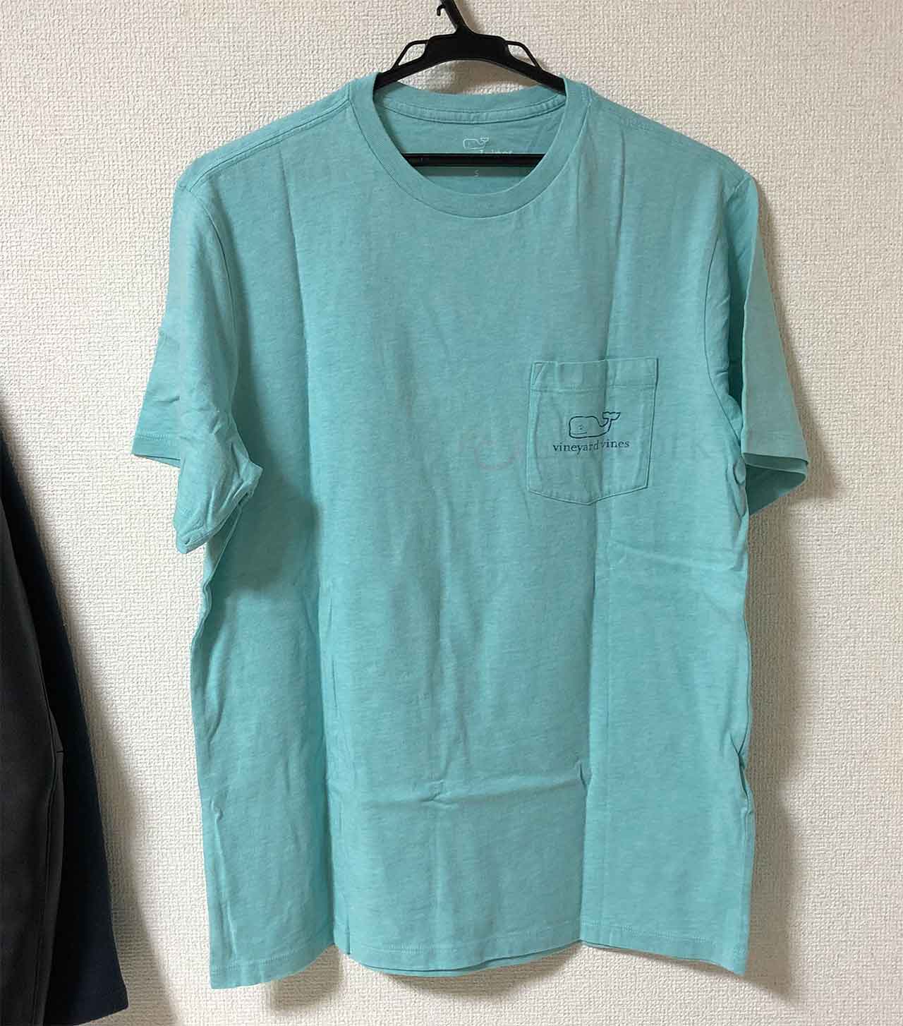 vineyard vines（ヴィンヤード・ヴァインズ）緑のTシャツ 表面