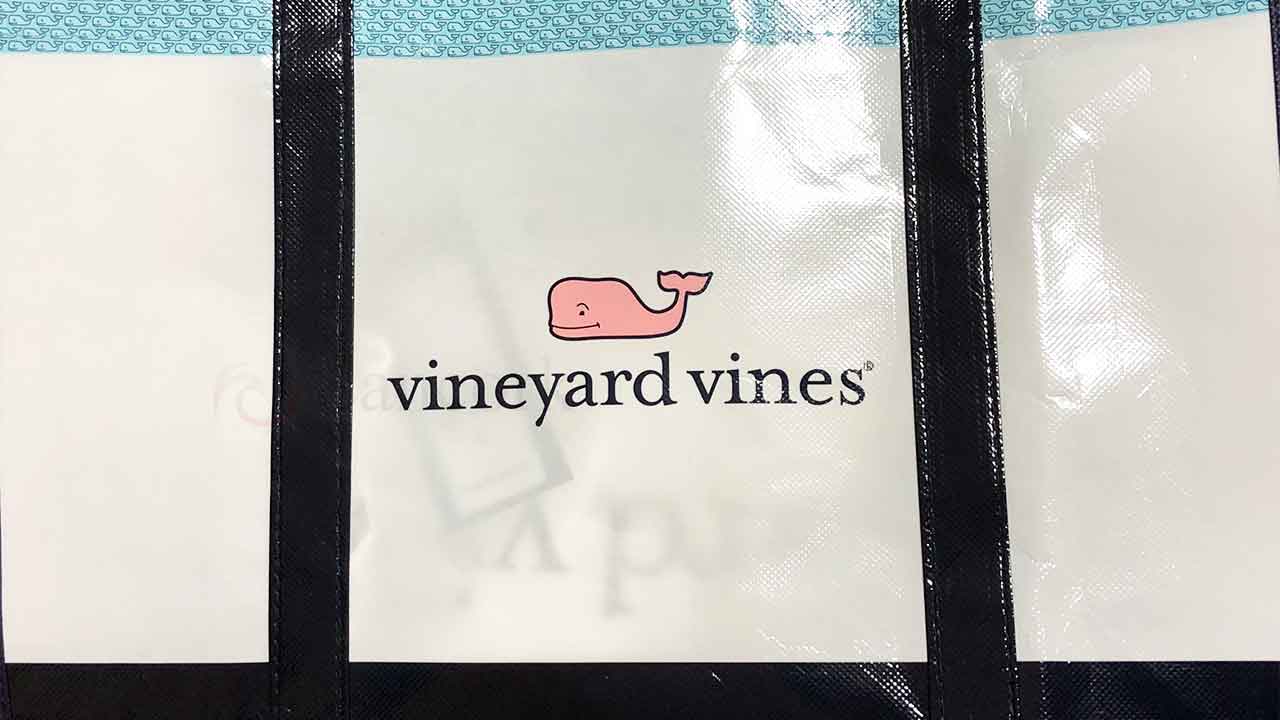 vineyard vines（ヴィンヤード・ヴァインズ）