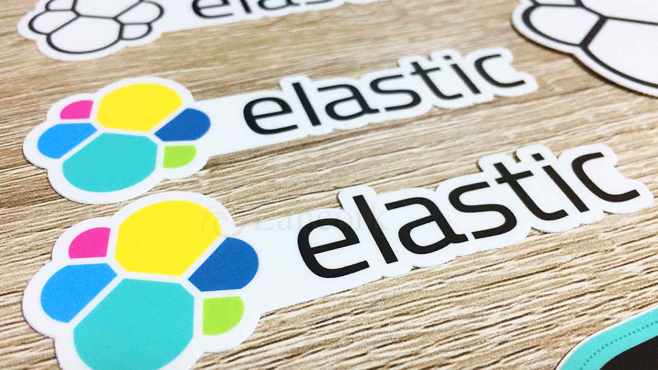 The Elasticsearch Shopで買ったステッカーの拡大