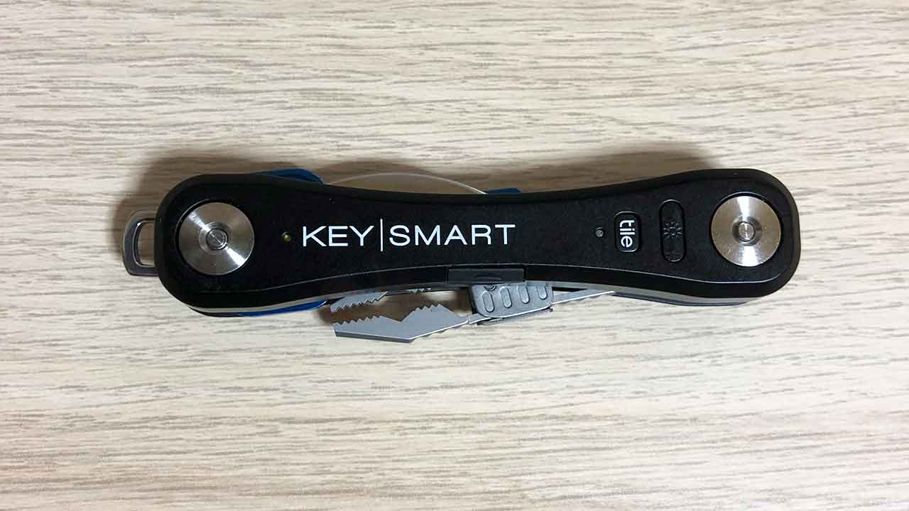 KeySmartのオプション PLIERS（プライヤー）しまったところ